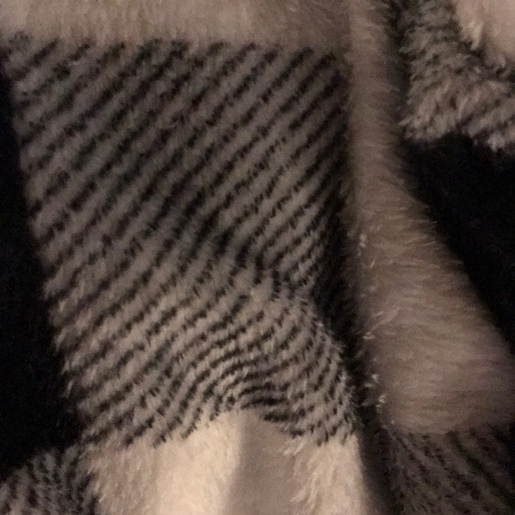 Buffalo Plaid Button Front Teddy Shacket - Picture 7 of 7